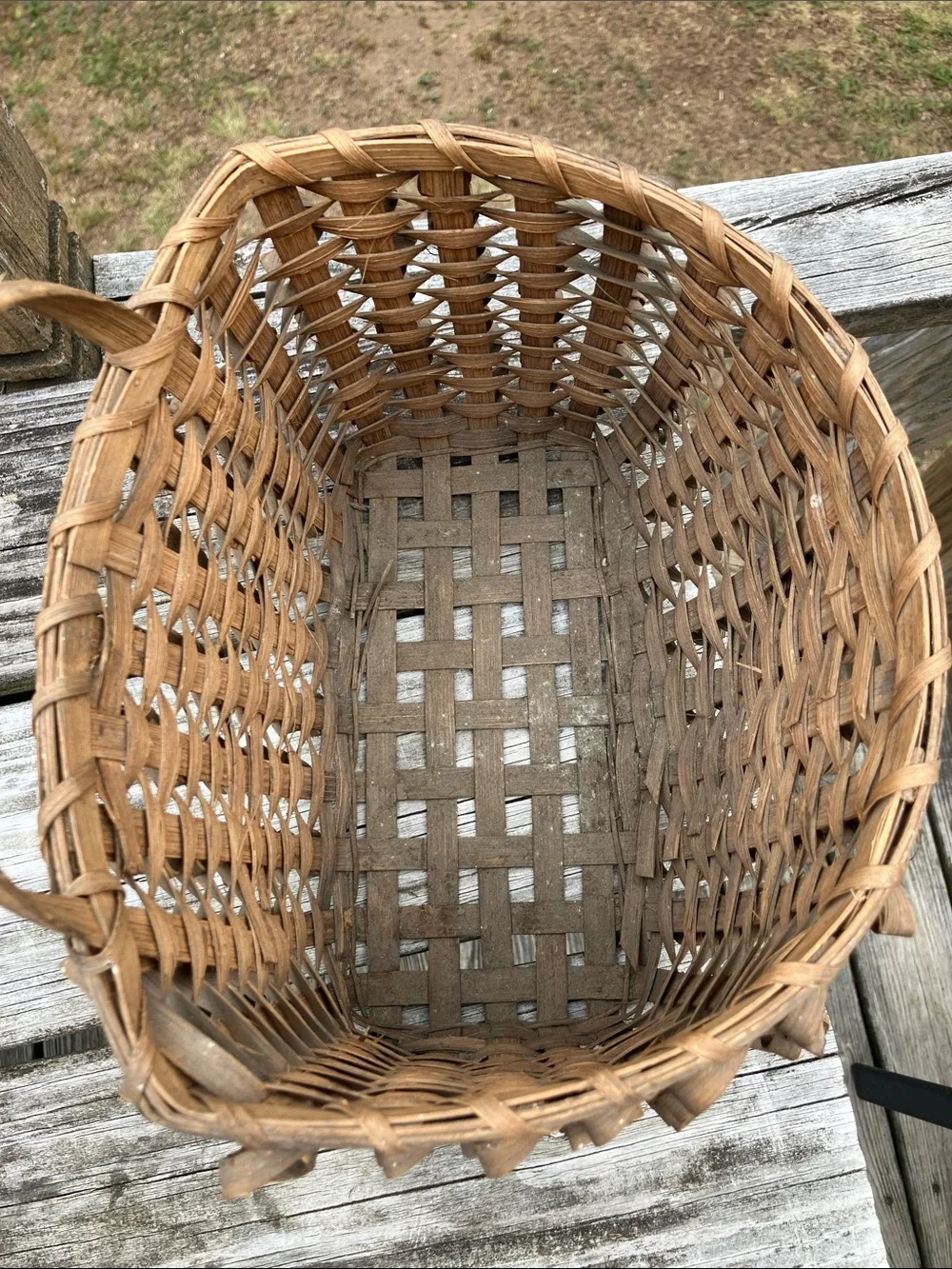 Mid 20th-Century Ash Splint Curly Weave Basket Porcupine Maine